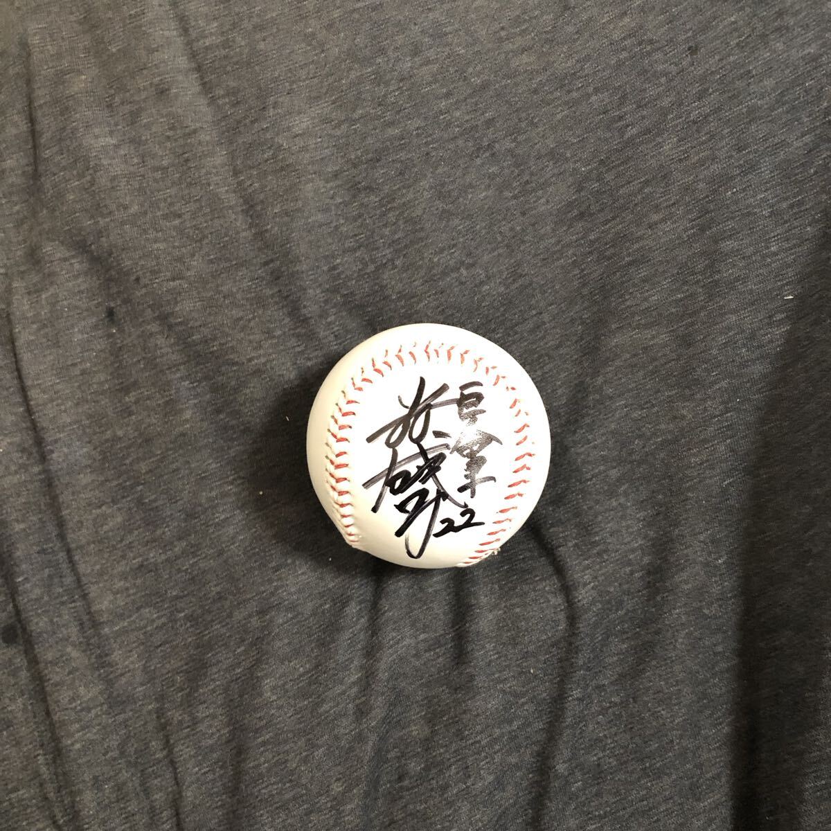 Yahoo!オークション -「小林誠司 サイン」の落札相場・落札価格