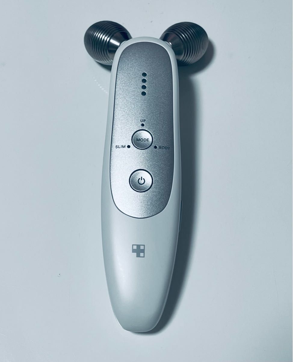 MEDICUBE メディキューブ 美顔器 AGE-R DERMA EMS SHOT エイジアル