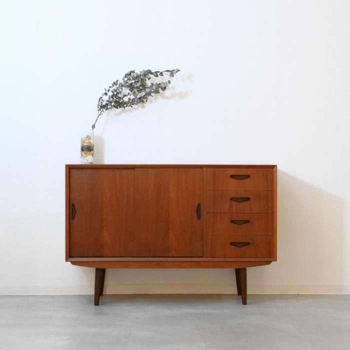 UD10226｜チーク材のサイドボード/幅120cm/Olholm Mobelfabrik/北欧