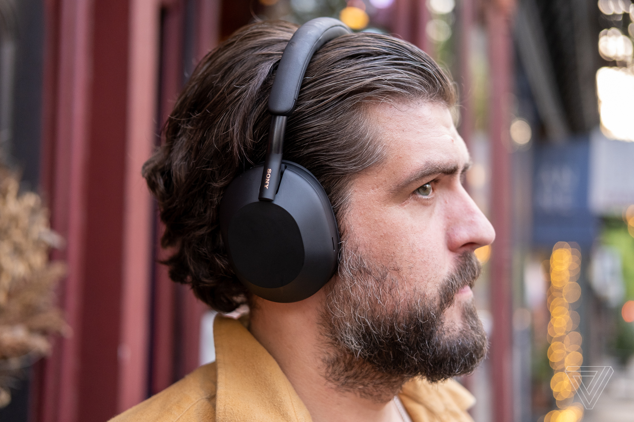 Sony WH-1000XM5 review: new design, new sound, new price | The Verge