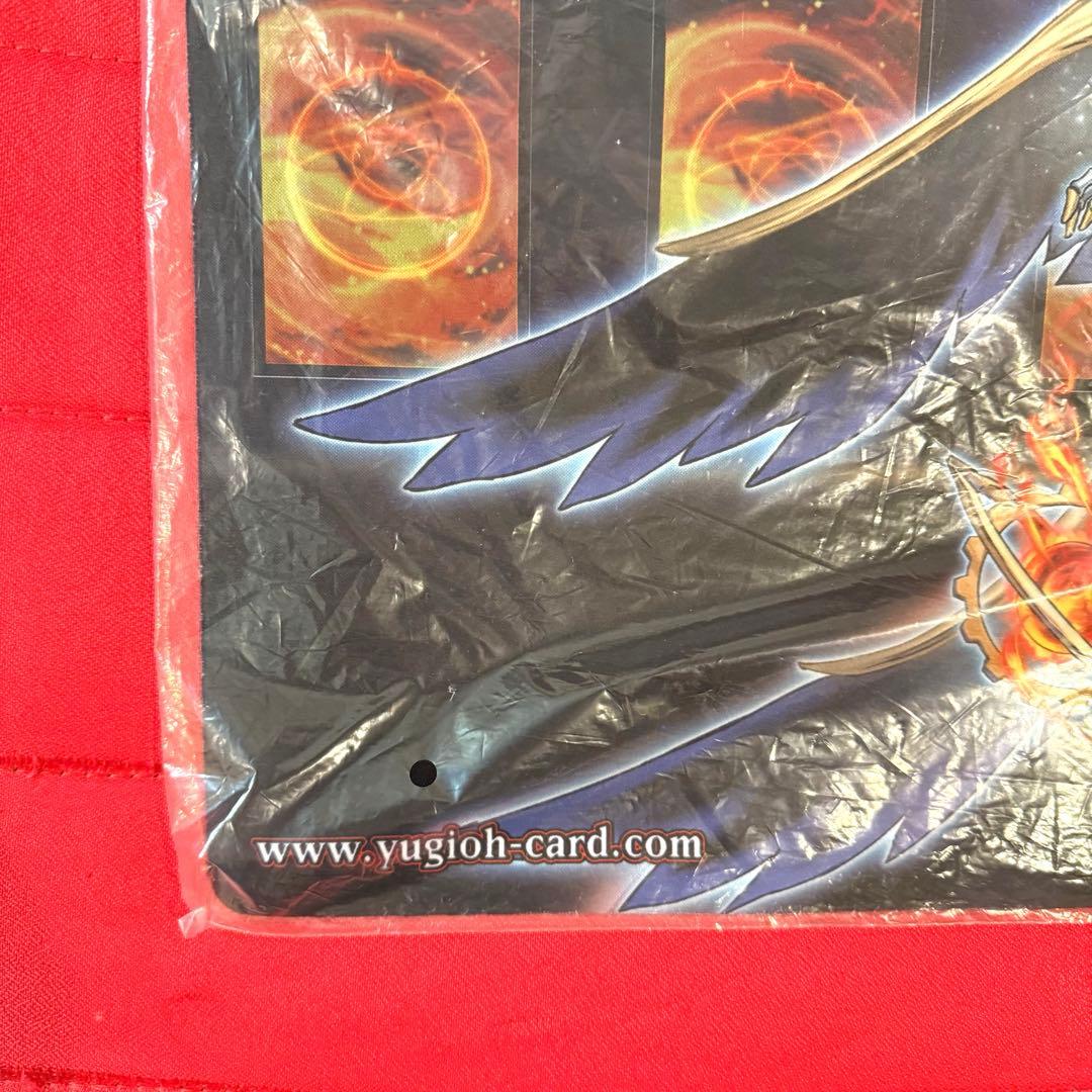 特価】遊戯王 創世の神デウテロノミオン プレイマット 未開封 WCQ 2025