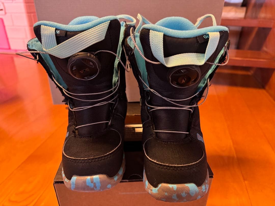 Burton GROM BOA18.5センチ　のブーツです。 楽天市場】25-26 BURTON GROM BOA バートン グロム ボア ブーツ キッズ
